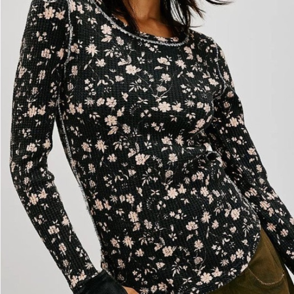Floral Black Thermal Top